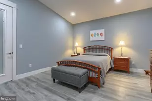 82 S Village Cir, Palmyra, PA 17078 - Photo 24