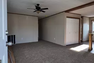 2106 Scull St, Lebanon, PA 17046 - Photo 4