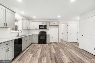 418 Elm St, Lebanon, PA 17042 - Photo 10