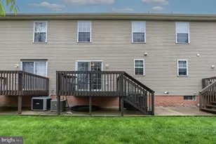 2017 Acorn Dr, Lebanon, PA 17042 - Photo 14