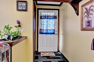 501 W Oak St, Palmyra, PA 17078 - Photo 6