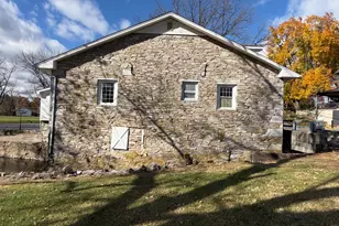 535 S Mill St, Lebanon, PA 17042 - Photo 4