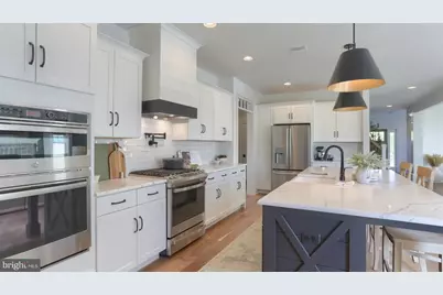 100 Flora Blvd, Annville, PA 17003 - Photo 10