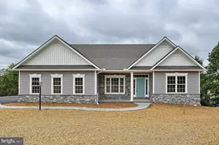 111 Starlight Ln, Lebanon, PA 17046 - Photo 1