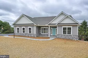 111 Starlight Ln, Lebanon, PA 17046 - Photo 4