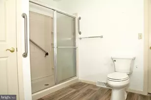 597 Blueberry Ln, Lebanon, PA 17046 - Photo 6