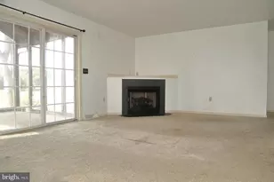 597 Blueberry Ln, Lebanon, PA 17046 - Photo 8