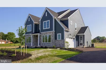 836 Wheatfield Lane, Lebanon, PA 17042 - Photo 2