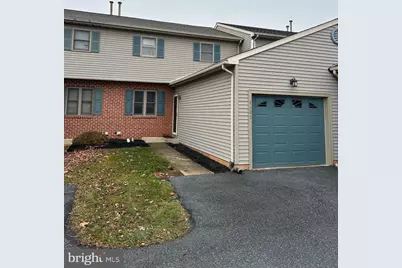 2107 Acorn Court, Lebanon, PA 17042 - Photo 1