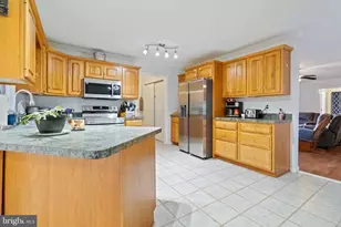 114 Stanley Dr, Palmyra, PA 17078 - Photo 12