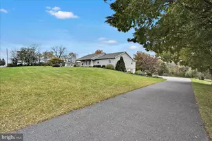 188 Lengle Rd, Myerstown, PA 17067 - Photo 8