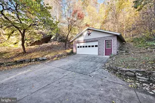 364 Michters Rd, Newmanstown, PA 17073 - Photo 16