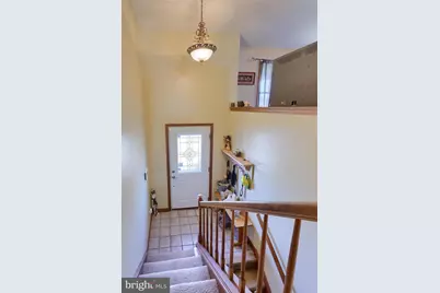 202 Redwood Lane, Lebanon, PA 17046 - Photo 2