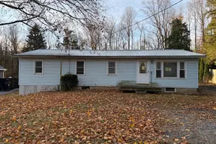 2257 S Forge Rd, Palmyra, PA 17078 - Photo 2