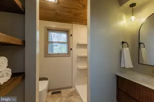 425 Yale Ave, Mount Gretna, PA 17064 - Photo 36