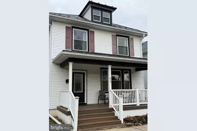 425 E Maple Street, Palmyra, PA 17078 - Photo 1