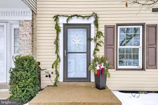 1920 Carlton Dr, Lebanon, PA 17042 - Photo 2