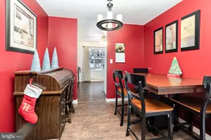 925 E Oak St, Palmyra, PA 17078 - Photo 14