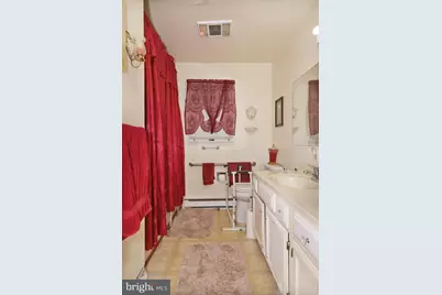 402 Birch Lane, Lebanon, PA 17046 - Photo 12