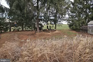 402 Birch Ln, Lebanon, PA 17046 - Photo 8