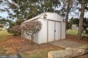 402 Birch Ln, Lebanon, PA 17046 - Photo 6