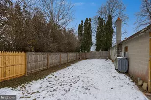 26 S 6th Ave, Lebanon, PA 17042 - Photo 16