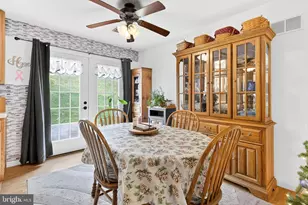 926 Sweetbay Ln, Lebanon, PA 17046 - Photo 10