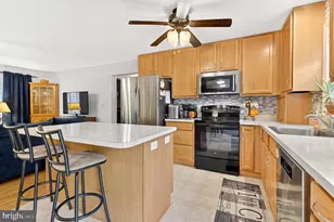 926 Sweetbay Ln, Lebanon, PA 17046 - Photo 12