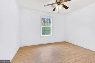 926 Sweetbay Ln, Lebanon, PA 17046 - Photo 18