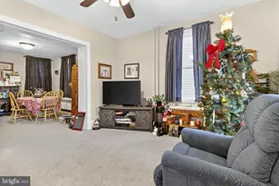 317 S Broad St, Myerstown, PA 17067 - Photo 4