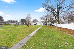 317 S Broad St, Myerstown, PA 17067 - Photo 24