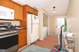 412 Pershing Ave, Lebanon, PA 17042 - Photo 10