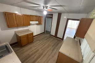 320 N 11th St, Lebanon, PA 17046 - Photo 8