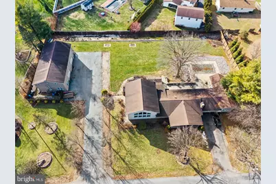 645 S 14th Avenue, Lebanon, PA 17042 - Photo 2