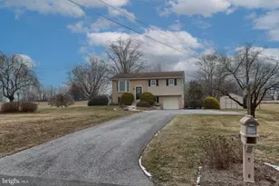 1508 Orange Ln, Lebanon, PA 17046 - Photo 2