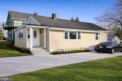 1904 Leinbaugh Avenue, Lebanon, PA 17042 - Photo 2