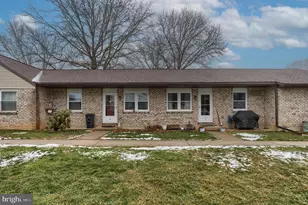 2 Werni Dr, Lebanon, PA 17042 - Photo 2