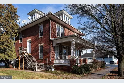 433 E Main Street #APT 2, Palmyra, PA 17078 - Photo 2