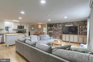 950 N Mill St, Lebanon, PA 17046 - Photo 4