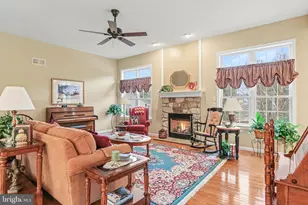 905 Walnut Crest Dr L-0064 Dr, Lebanon, PA 17046 - Photo 2