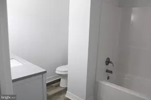 815 N 3rd Ave, Lebanon, PA 17046 - Photo 14