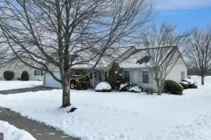 1 Thorndale Dr, Myerstown, PA 17067 - Photo 4