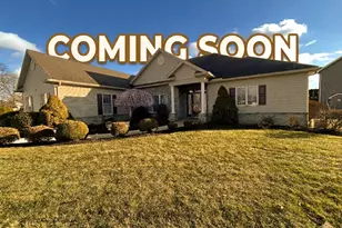 800 Victoria Ln, Palmyra, PA 17078 - Photo 1