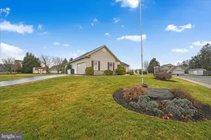 800 Victoria Ln, Palmyra, PA 17078 - Photo 12