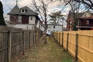 204 S 9th St, Lebanon, PA 17042 - Photo 20