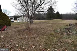 262 E Kercher Ave, Lebanon, PA 17046 - Photo 14