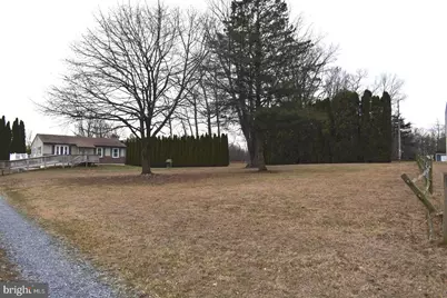 262 E Kercher Avenue, Lebanon, PA 17046 - Photo 12