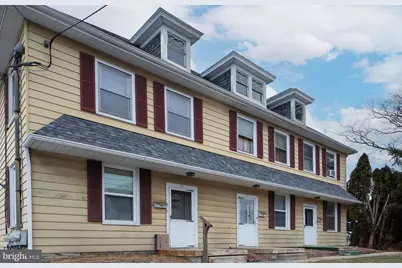 521 W Main St, Palmyra, PA 17078 - Photo 4