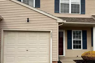 2005 Greystone Dr, Lebanon, PA 17042 - Photo 2