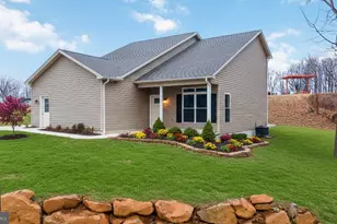 1735 Quarry Rd, Lebanon, PA 17046 - Photo 2